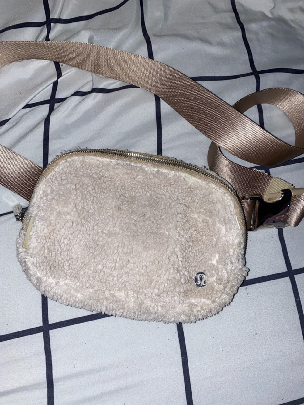 lululemon athletica Sherpa Crossbody Belt Bag in Beige/Taupe